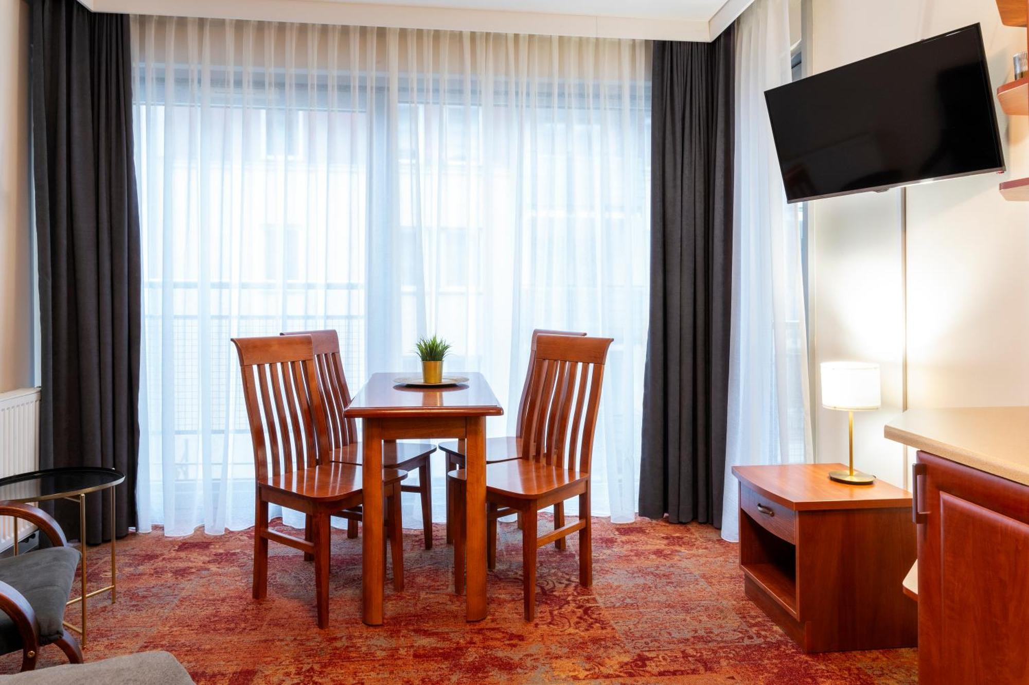 Anker Apartamento Kołobrzeg Exterior foto